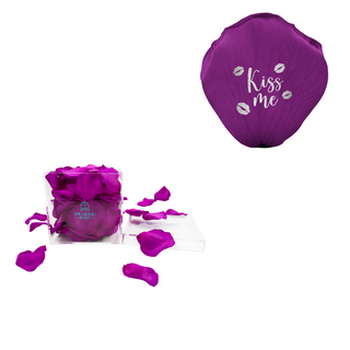 Kiss me - Acrylic Square Box (150 Preserved Petals)