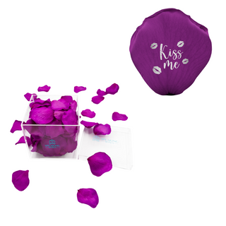 Kiss me - Acrylic Square Box (150 Preserved Petals)