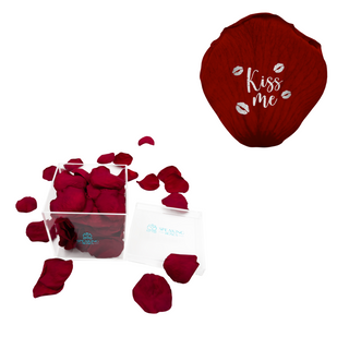 Kiss me - Acrylic Square Box (150 Preserved Petals)