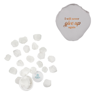 I will never give up - Acrylic Round Box (25 Preserved Petals)